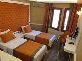 Berrak Otel