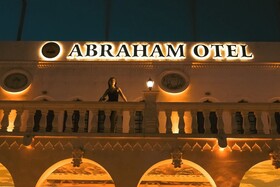 Abraham Otel