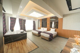Karaca Otel