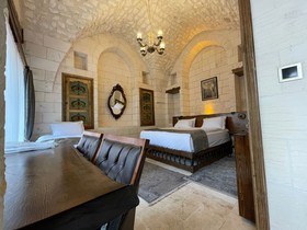 Tessera Hotel