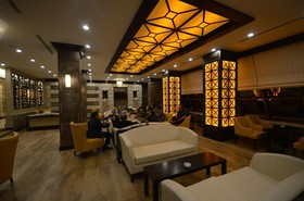 White Park Hotel