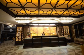 White Park Hotel