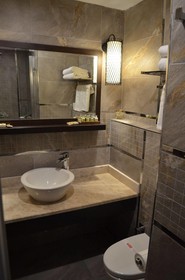 White Park Hotel