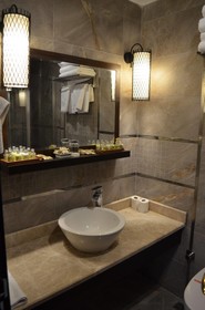 White Park Hotel