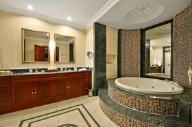 Karinna Hotel Convention & Spa