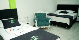Blaundus Otel