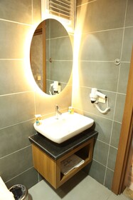 Bianca Deluxe Hotel