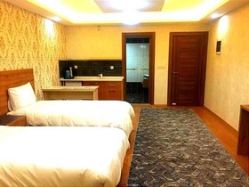 Indiana Hotel