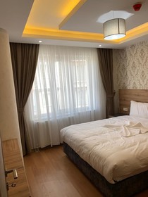 Indiana Hotel