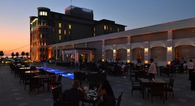 DoubleTree by Hilton Hotel Van
