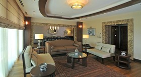 DoubleTree by Hilton Hotel Van