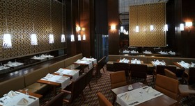 DoubleTree by Hilton Hotel Van