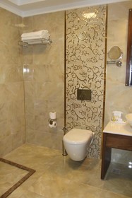 Ramada by Wyndham Van