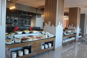 Ramada by Wyndham Van