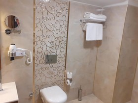 Ramada by Wyndham Van