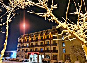 Ramada by Wyndham Van