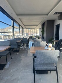 World Say Hotel