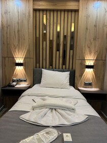 World Say Hotel
