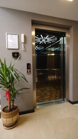 Operla Airport Hotels, Trademark Collection by Wyndham