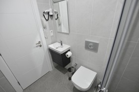 Apartof