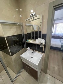 Blue Tuana Hotel