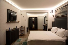 Blue Tuana Hotel