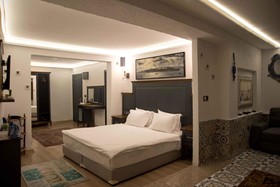 Blue Tuana Hotel