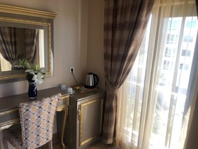 Golden Hill Hotel Downtown