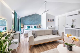 Hillora Hotel