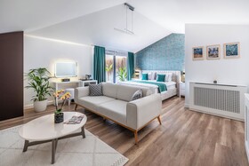 Hillora Hotel