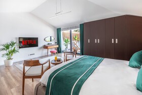 Hillora Hotel