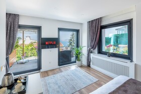 Hillora Hotel