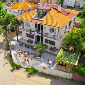 Palm Villa Büyük Ada