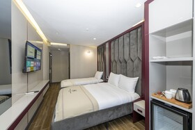 Heaven Premium Airport Hotel