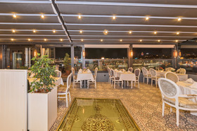 Alpek Hotel