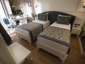 Antusa Palace Hotel & Spa
