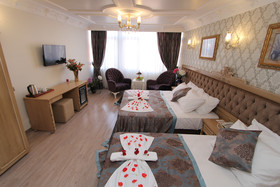 Apple Tree Hotel