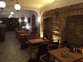 Walton Balat Residence