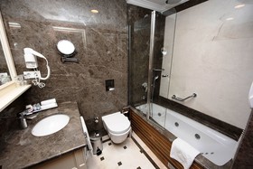 GLK PREMIER Sea Mansion Suites & Spa