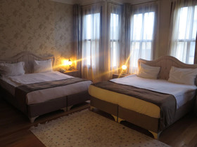 Nuray Hotel