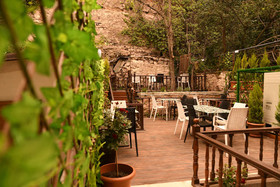 Nuray Hotel