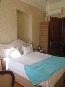 Nuray Hotel