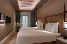 10 Karaköy Istanbul