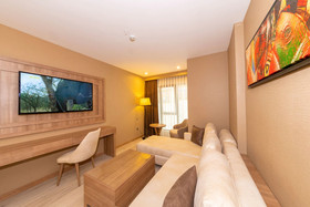 38 Hotel