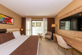 38 Hotel