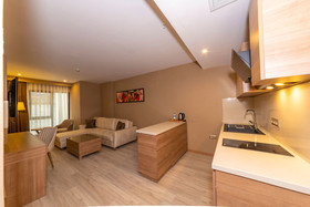 38 Hotel