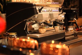 39 Kalamis Marina Hotel