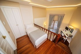 Ada Karaköy