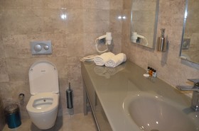 Agora Suites