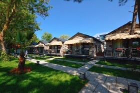 Agva Casa Rosa Bungalov Otel